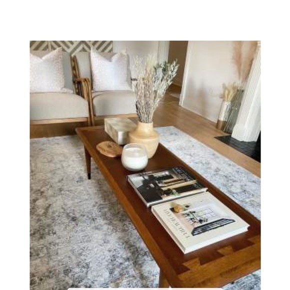 Large Checkered Storage Studio Box - Picture 8 of 8